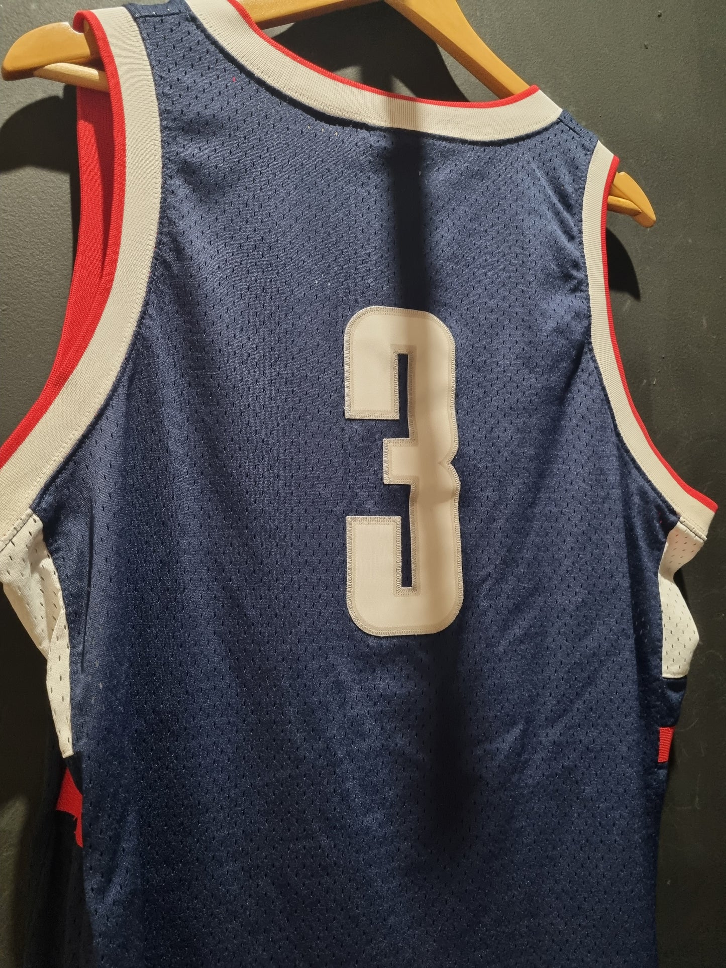True Vintage University Connecticut Nike Elite Length +2 XL