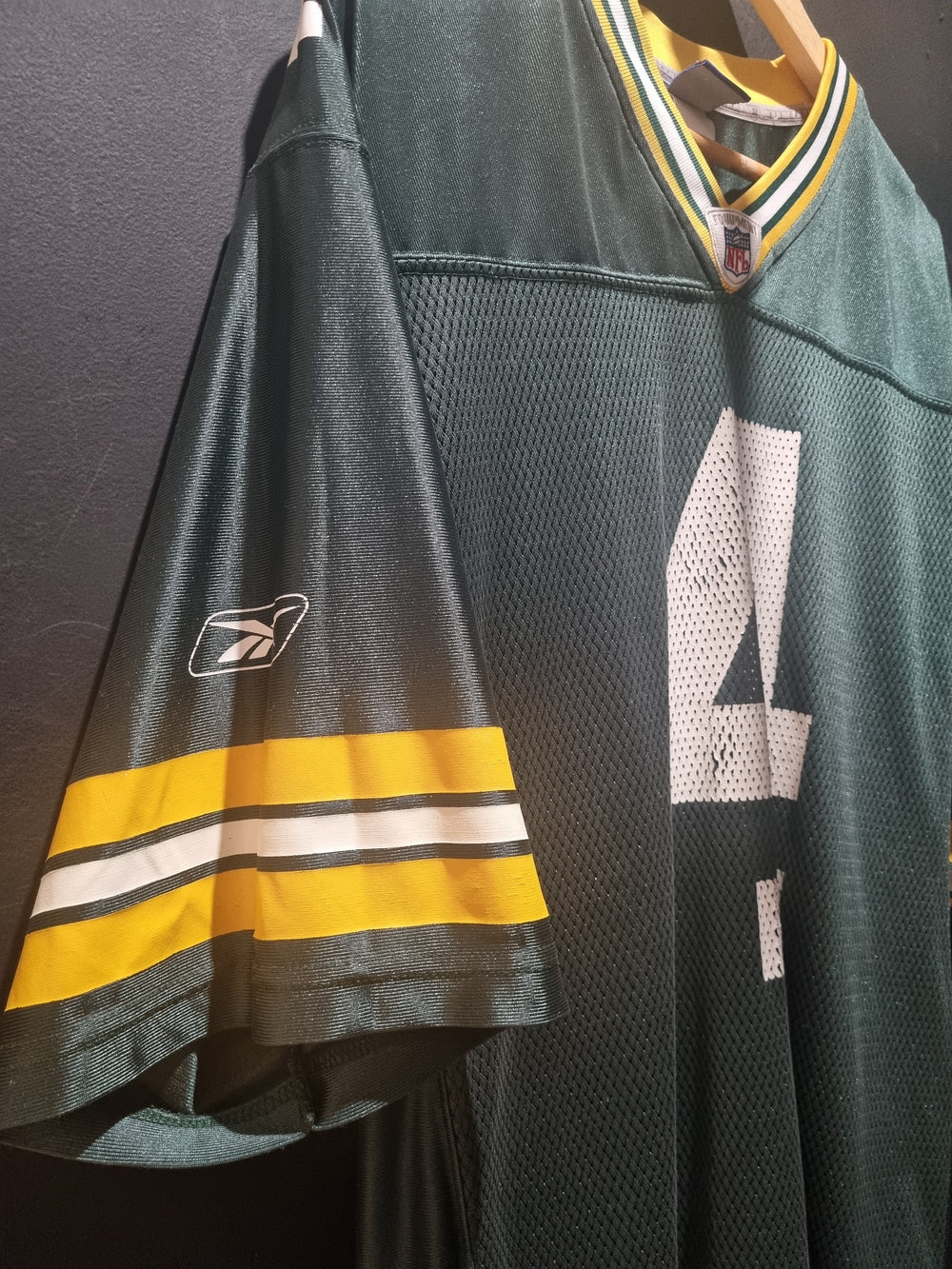 Packers Favre Reebok Medium