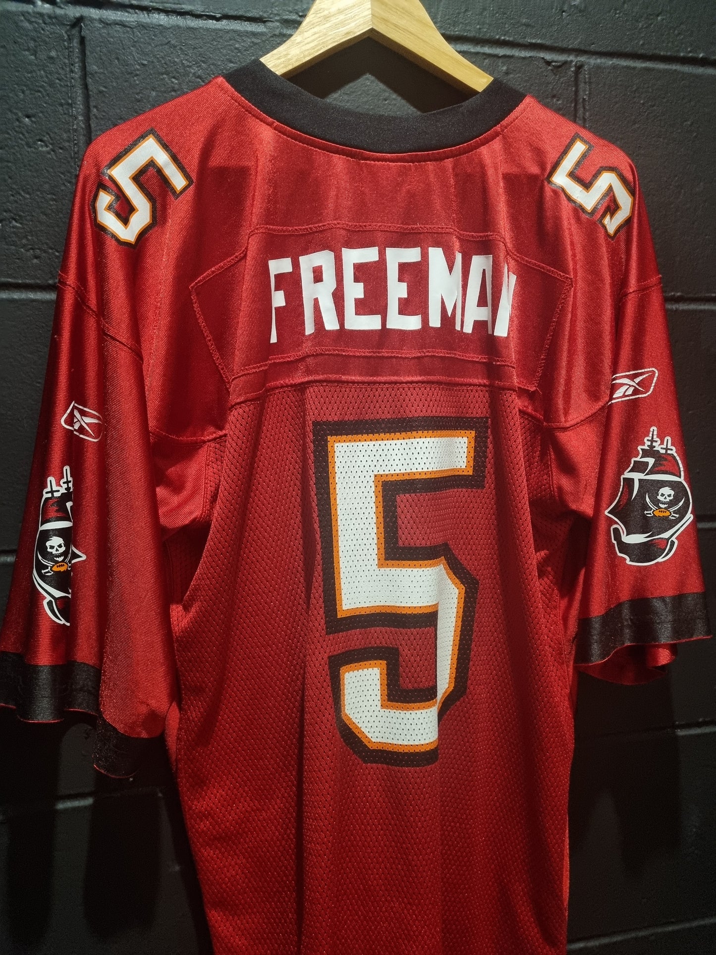 Buccaneers Freeman Reebok Large