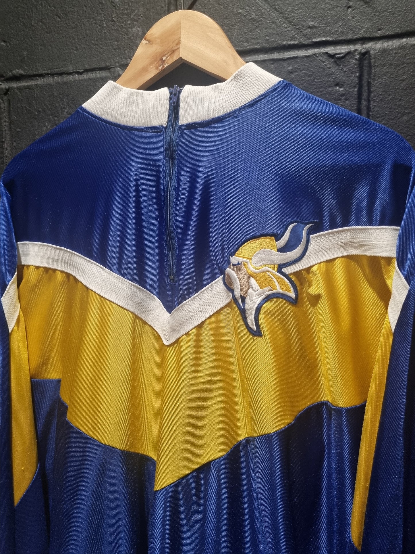 1980 Minnesota Vikings Satin Sweater Medium