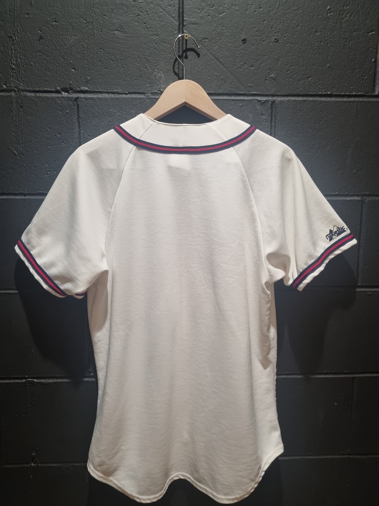 Atlanta Braves Made in USA Medium