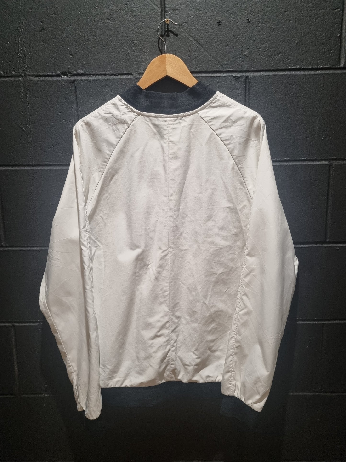 Classic Nike White and Black Jacket XL
