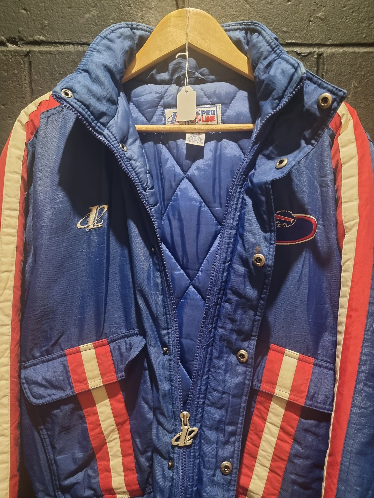 Buffalo Bills Authentic Logo Athletic ProLine Oversized Puffer Jacket Youth Large 14/16