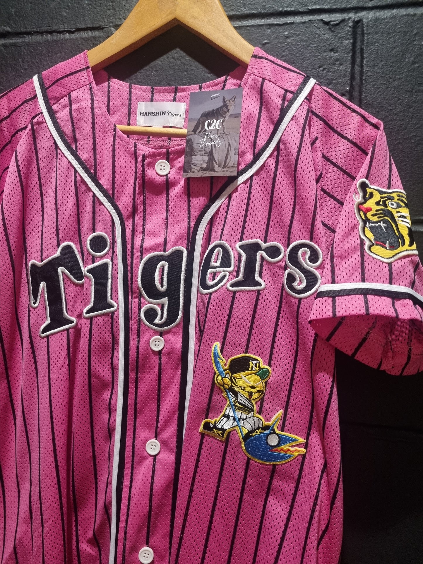Designer Hanshin Tigers Pink Medium