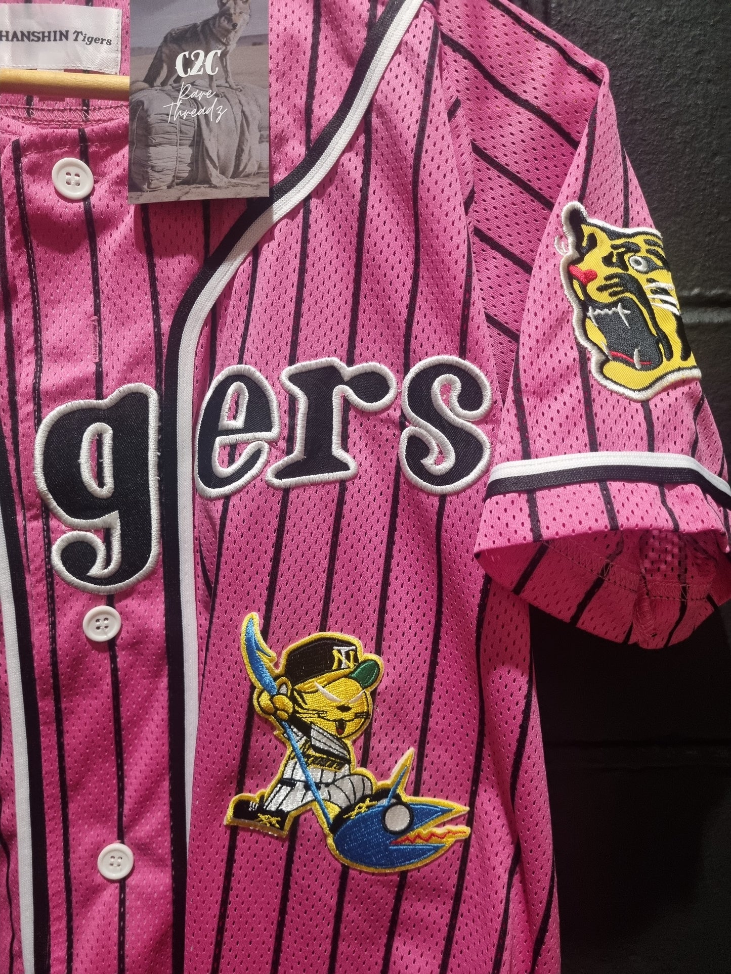 Designer Hanshin Tigers Pink Medium