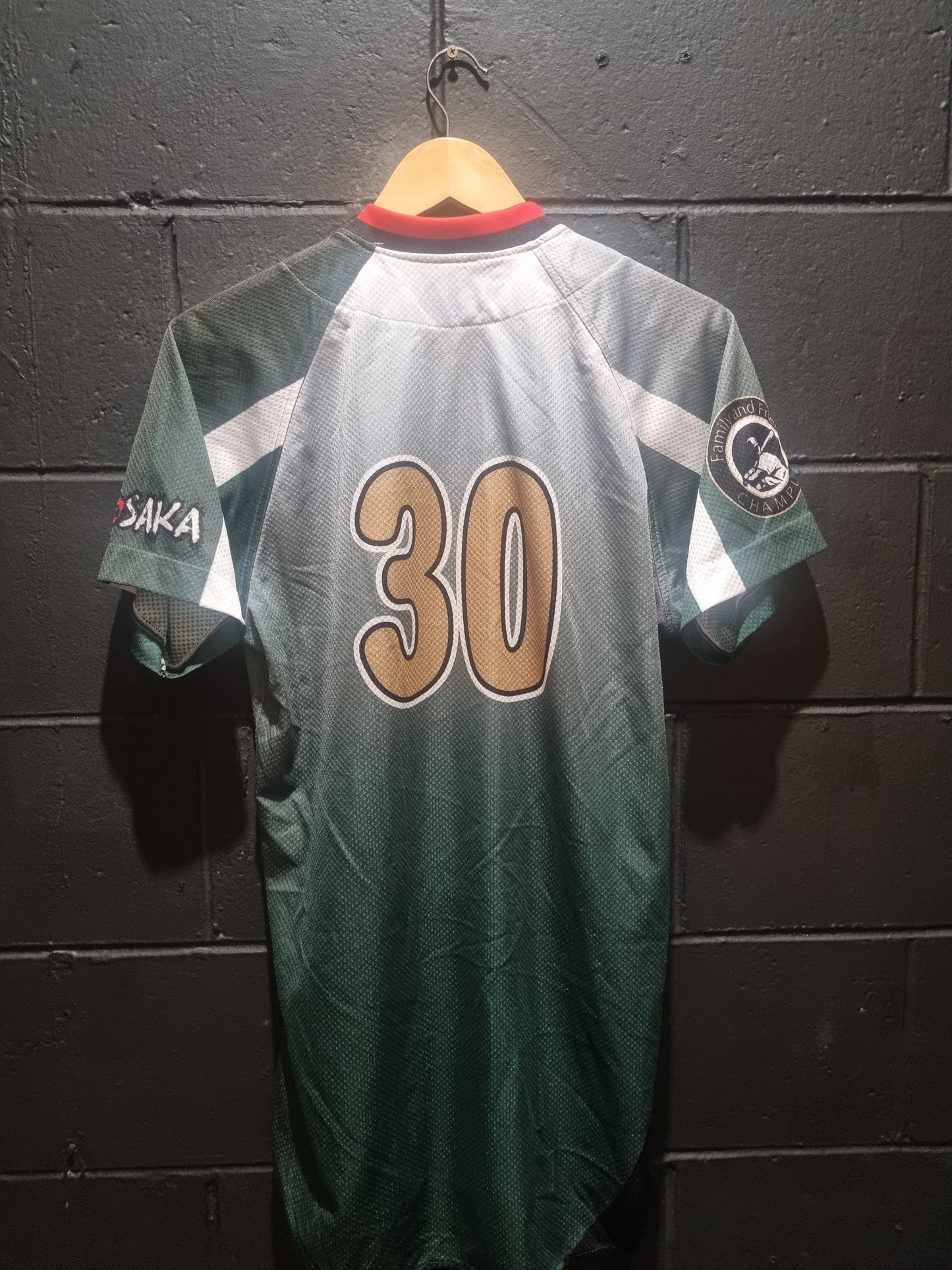 Osaka Japanese Baseball Team Medium