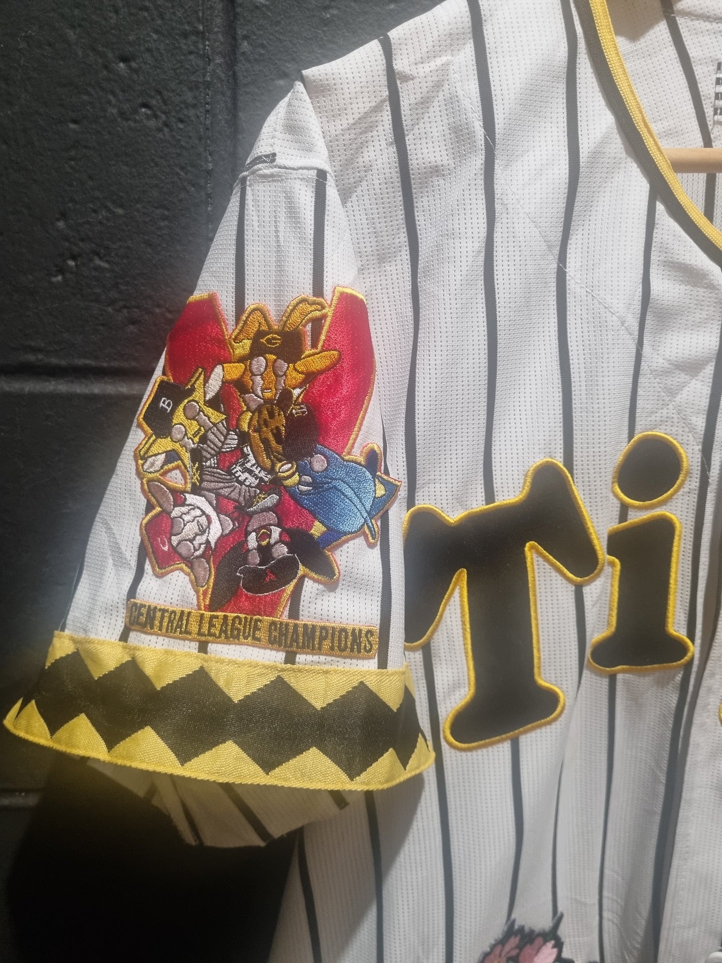 Rare Hanshin Tigers Central League Champions Large