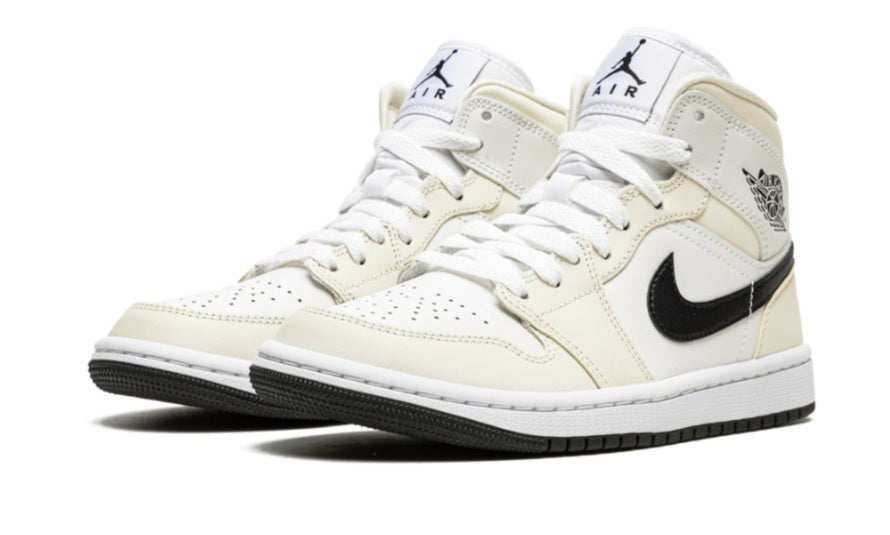 NIKE AIR JORDAN 1 MID COCONUT MILK WMNS