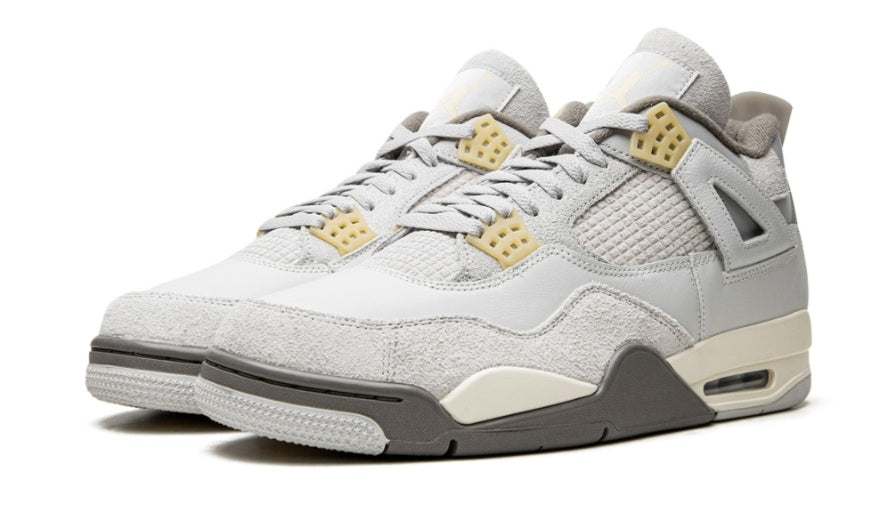 AIR JORDAN 4 SE CRAFT 'PHOTON DUST'