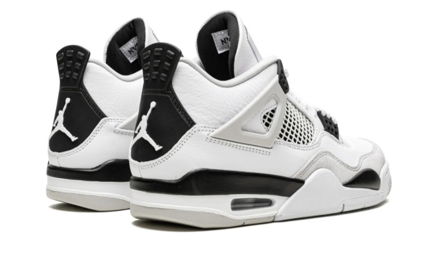 AIR JORDAN 4 RETRO 'MILITARY BLACK'