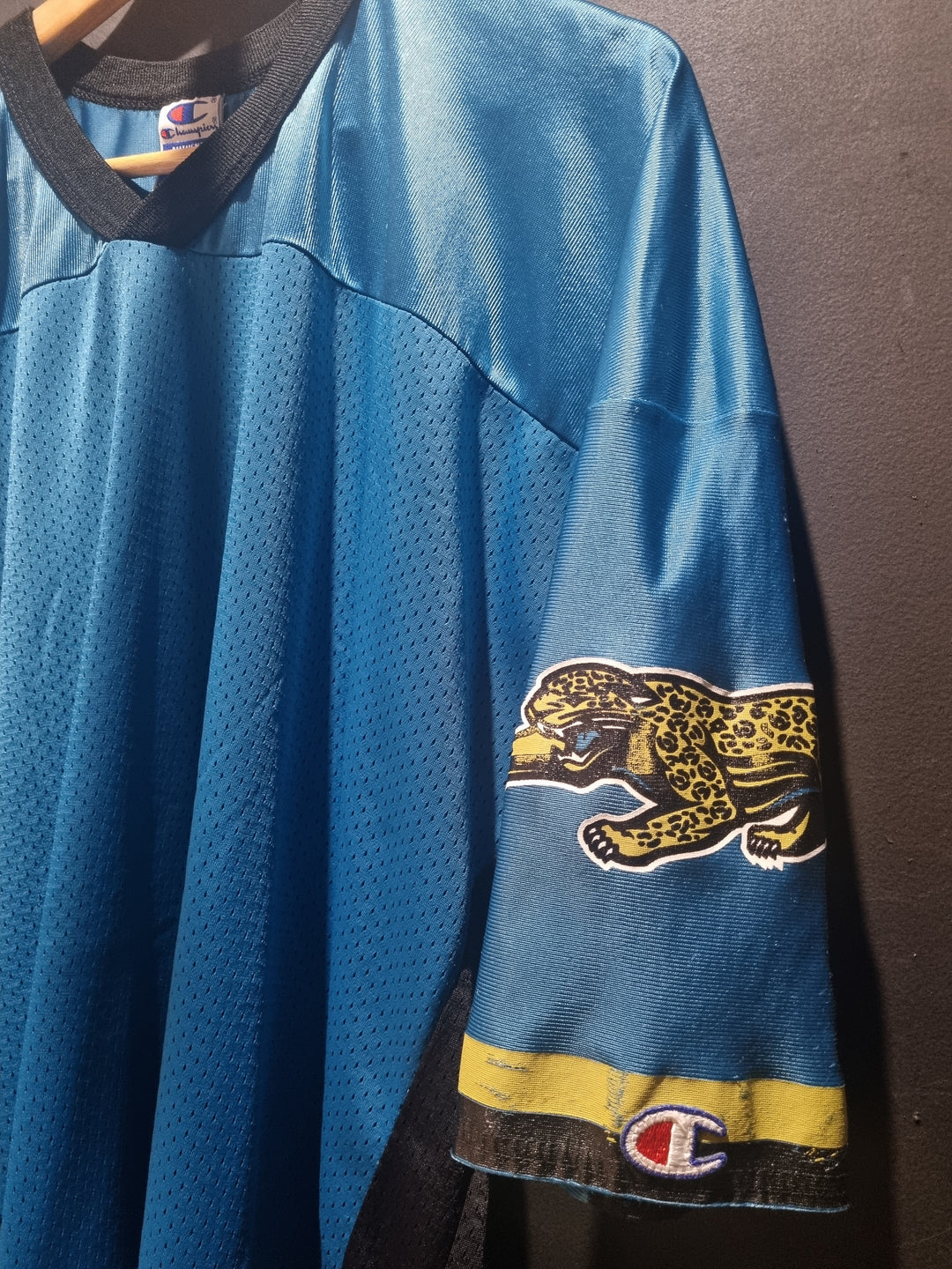 Rare Jaguars Champion XL