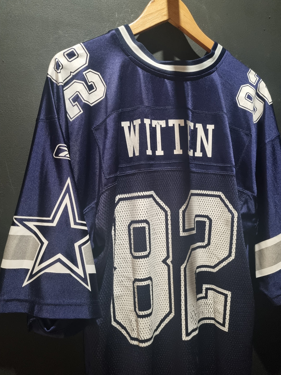 Dallas Cowboys Witten Reebok Large