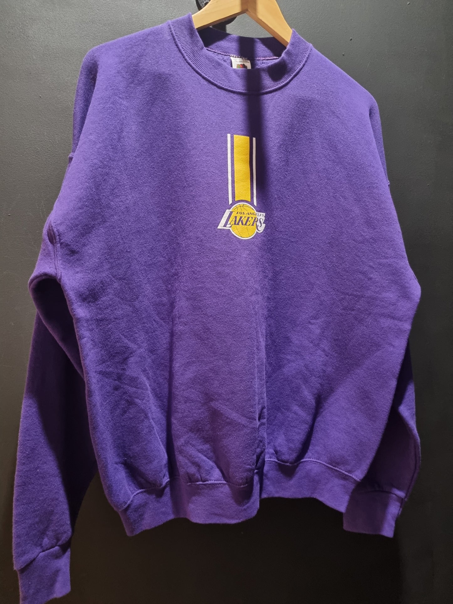 LA Lakers Fruit of the Loom XL