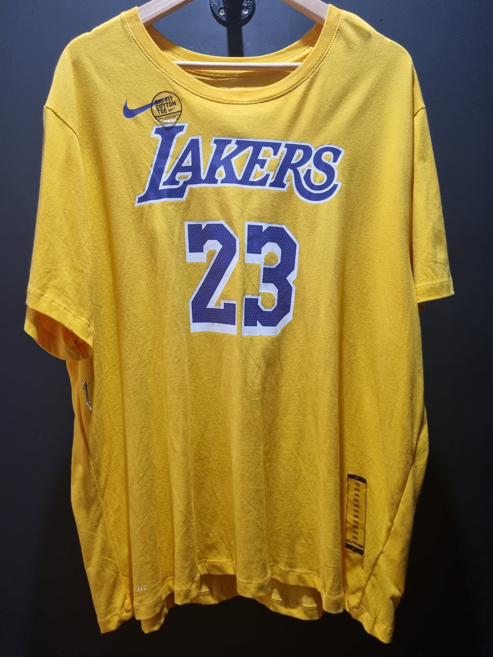 LeBron James Lakers Nike XXL