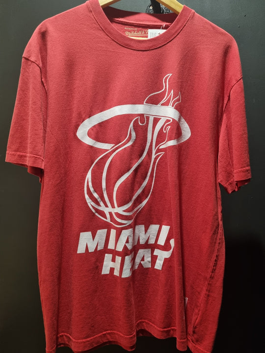 Miami Heat Mitchell and Ness Large