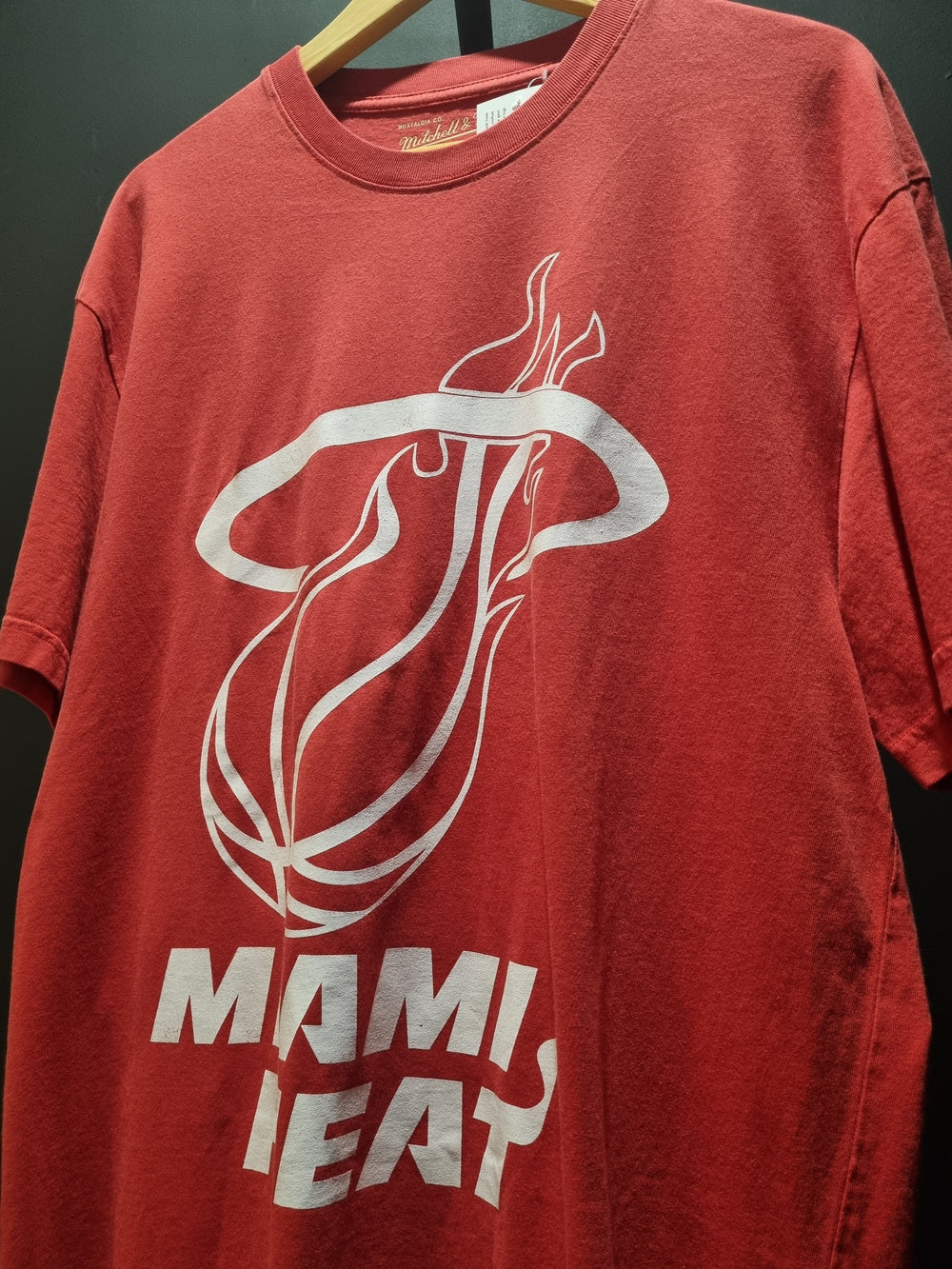 Miami Heat Mitchell and Ness Large