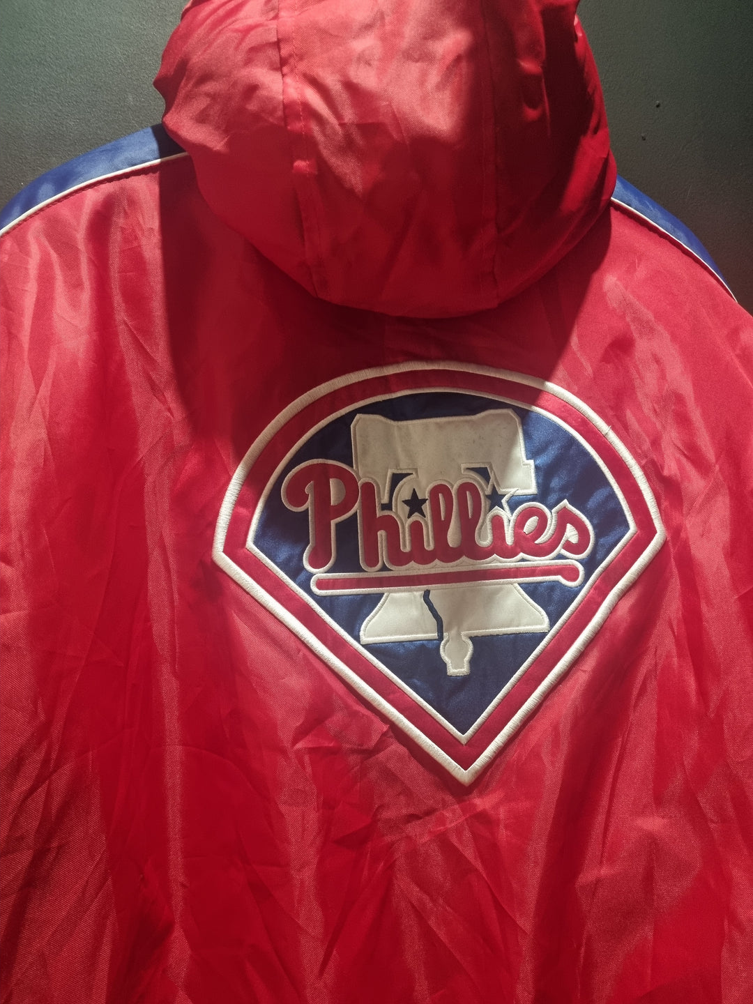 Philadephia Phillies Puffer Jacket Large