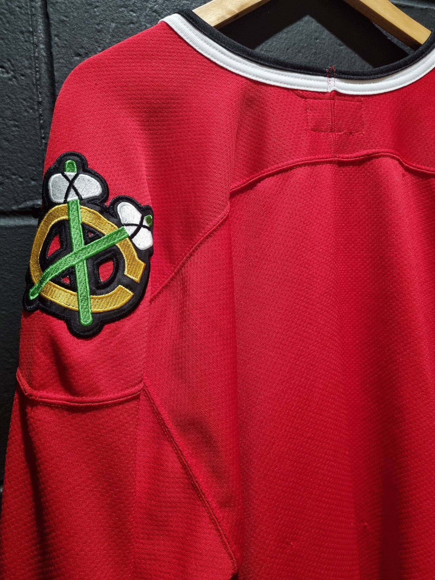 Chicago Blackhawks Starter Large