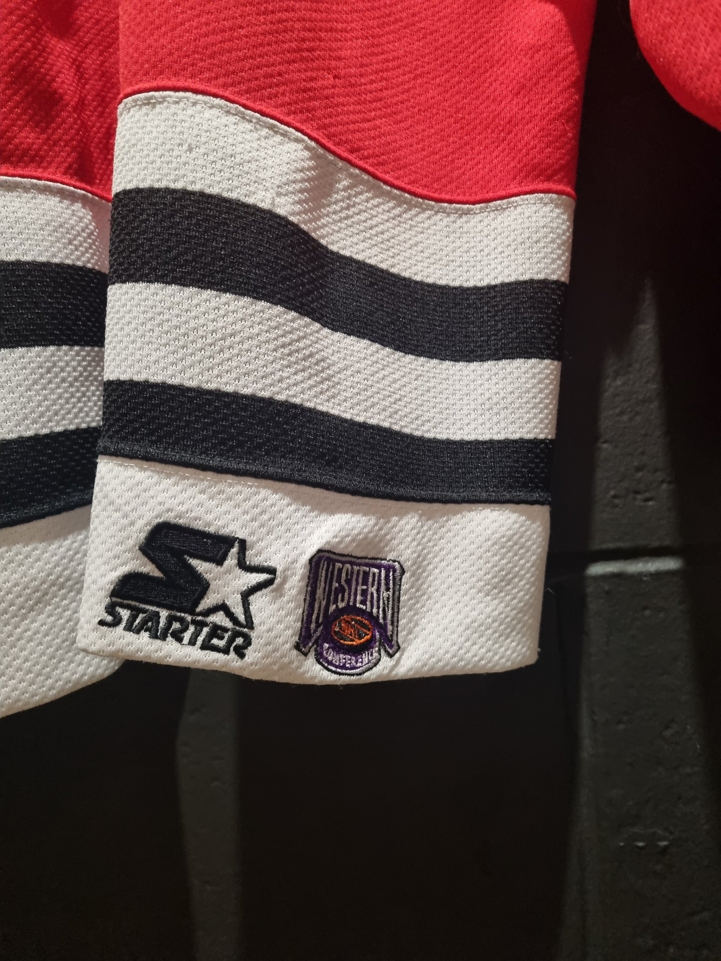 Chicago Blackhawks Starter Large