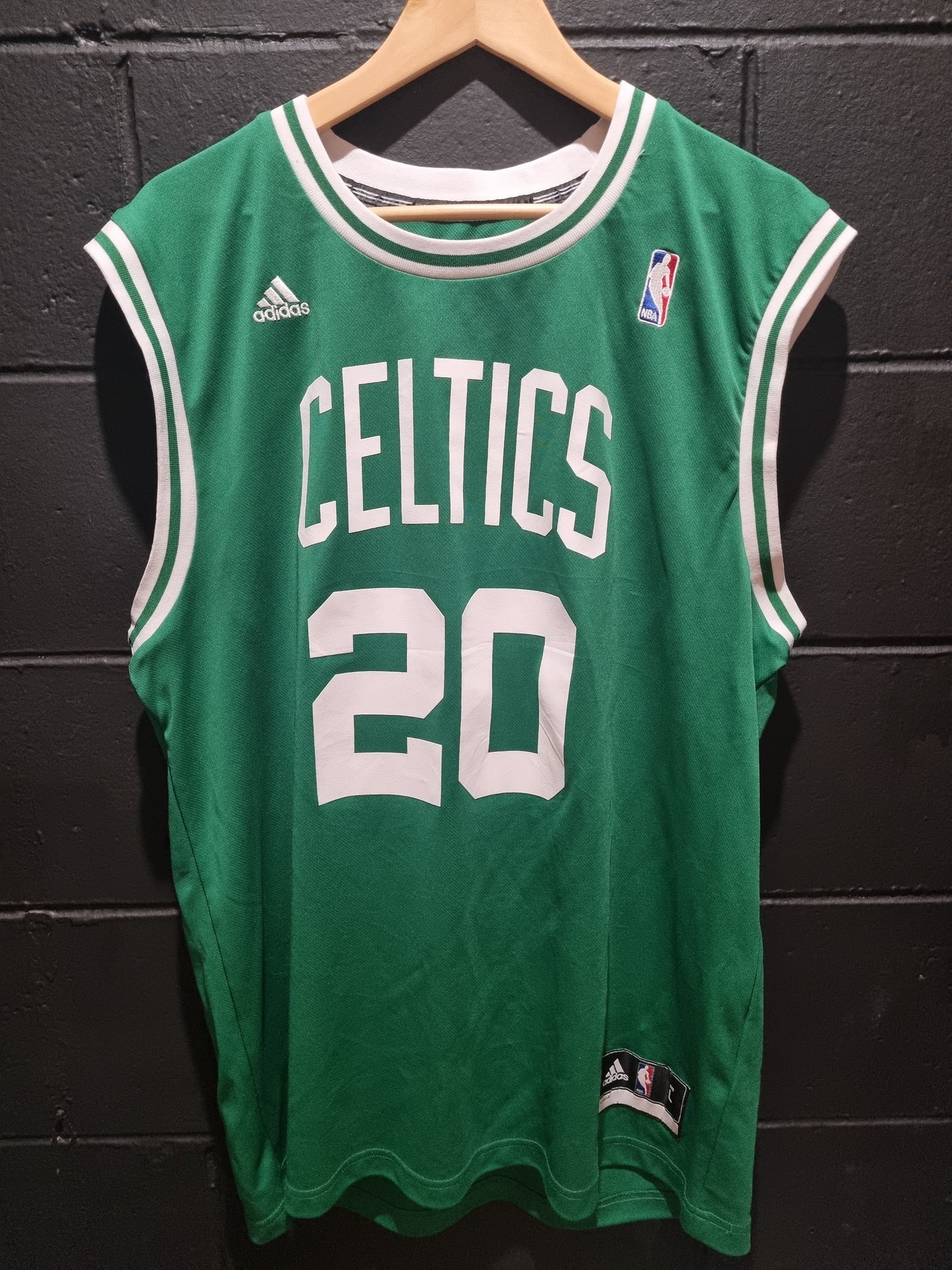 Boston Celtics Allen Adidas Large