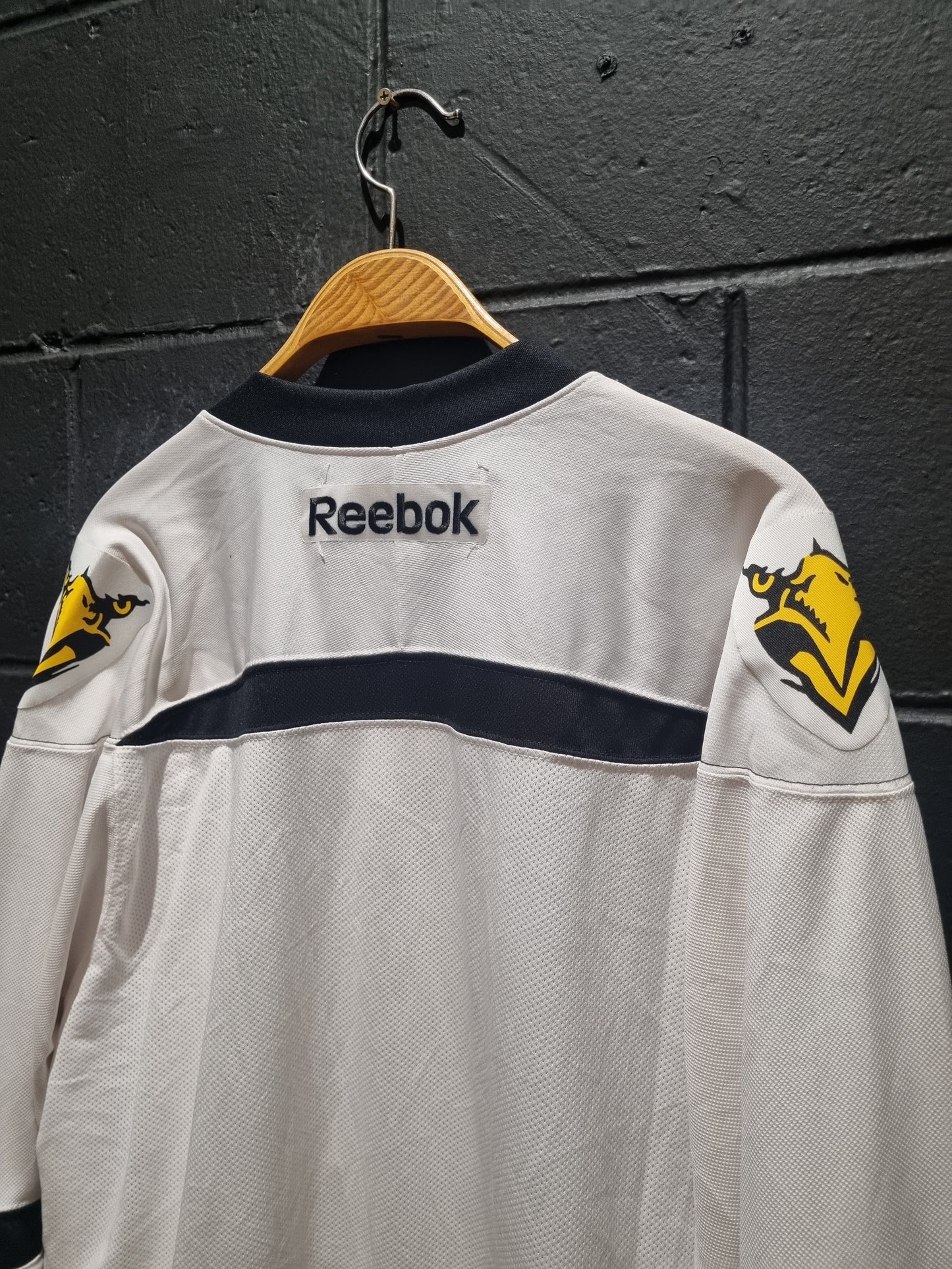 Cape Breton Screaming Eagles Reebok CHL XL