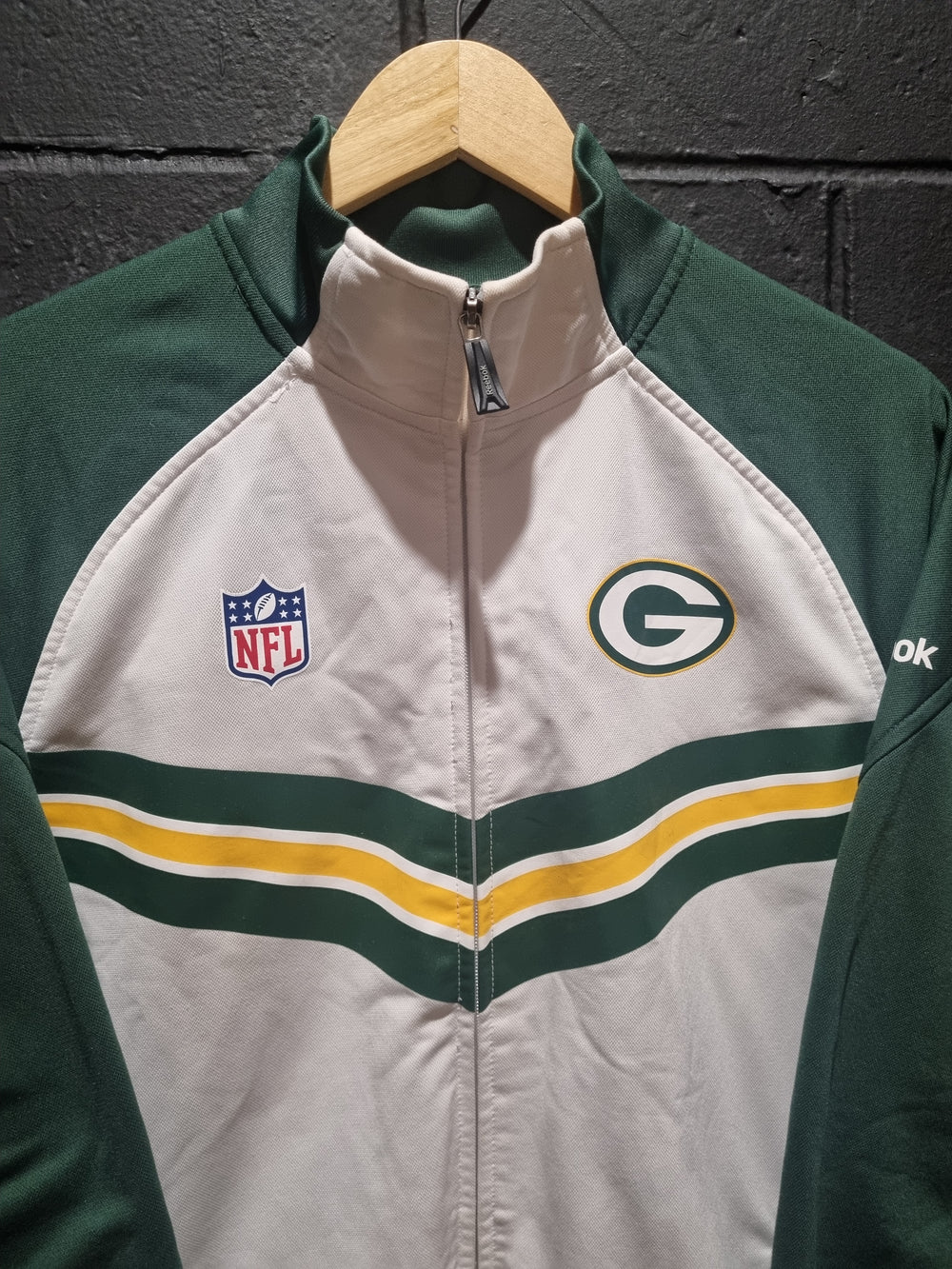 Green Bay Packers Reebok Jacket Medium