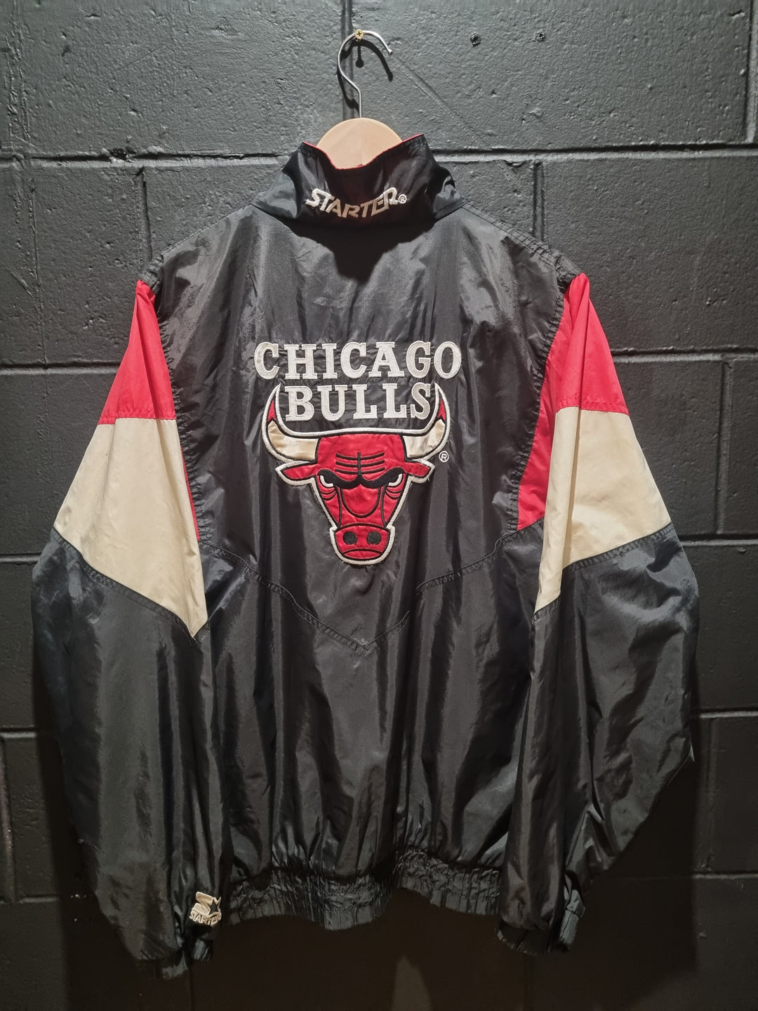 Chicago Bulls Starter Track Jacket Large