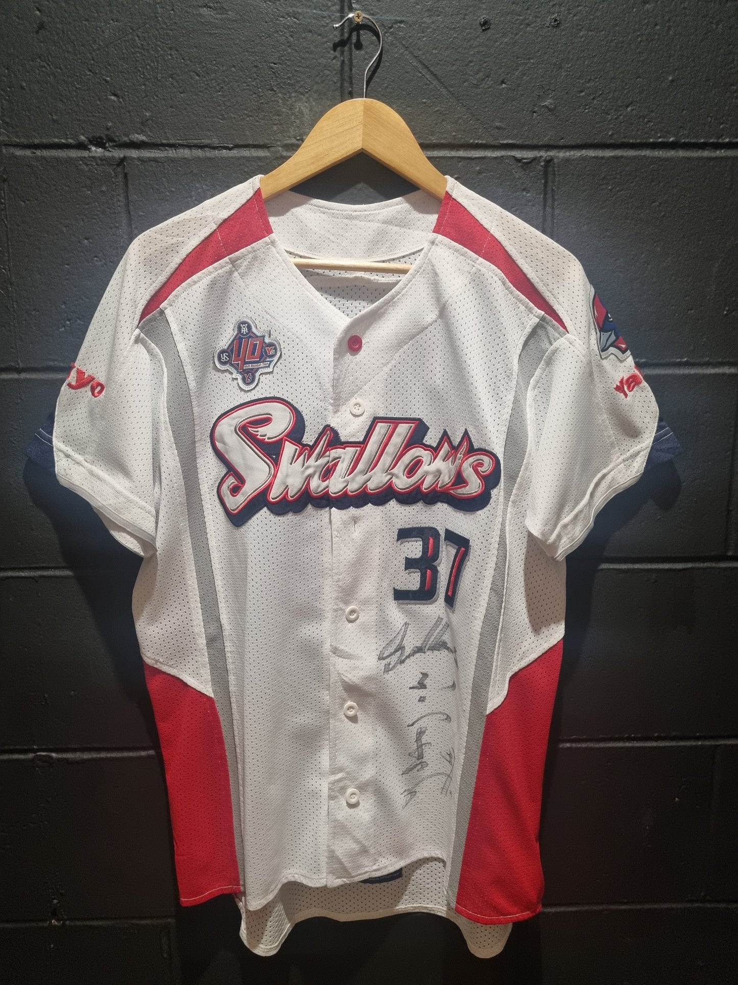 Tokyo Swallows Signed Fukukawa XL