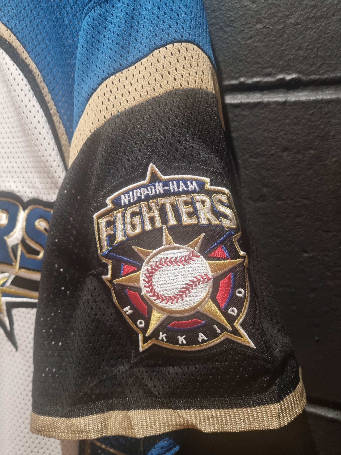 Signed Nippon Ham Fighters Koyano 2XL