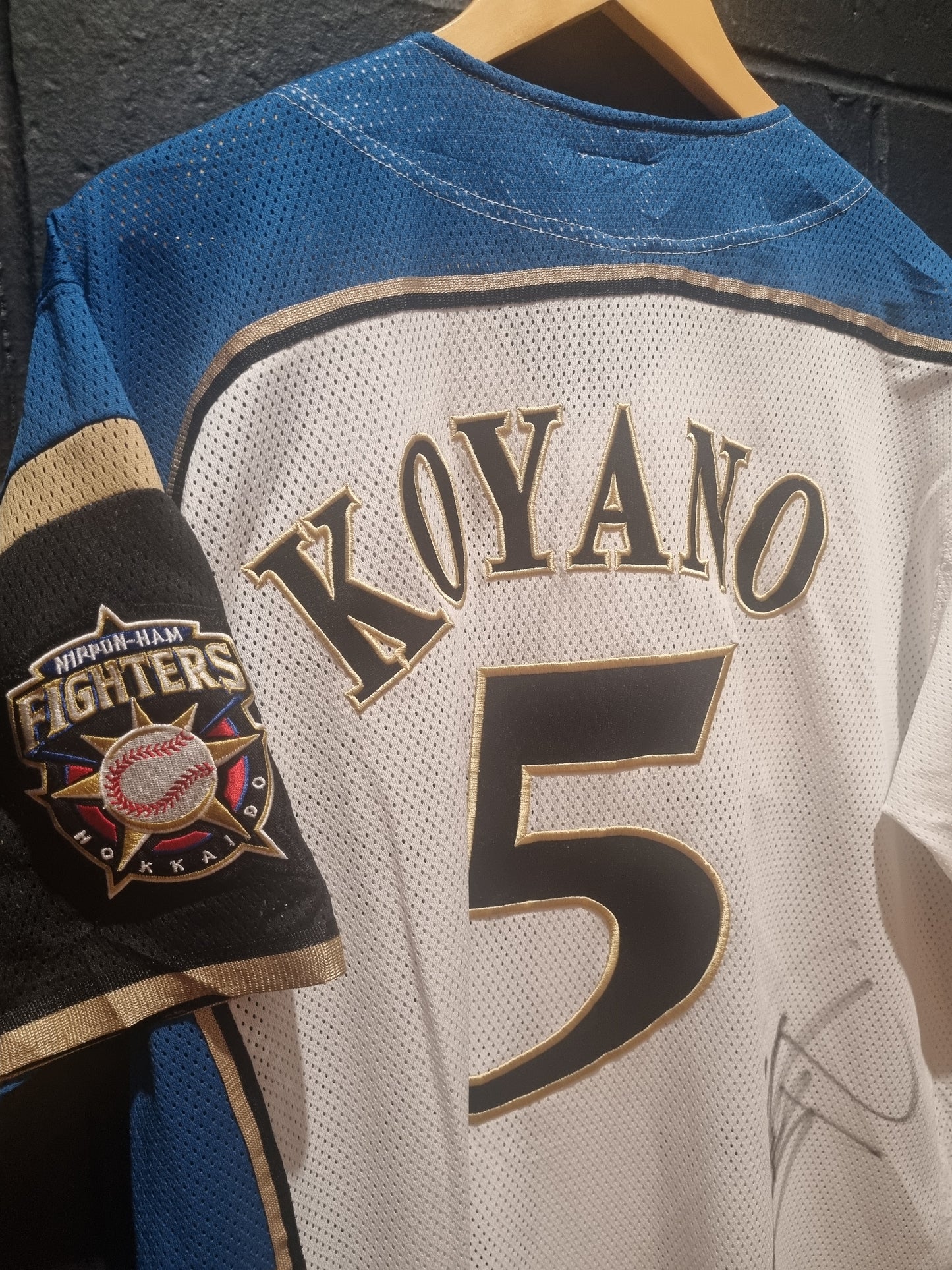 Signed Nippon Ham Fighters Koyano 2XL