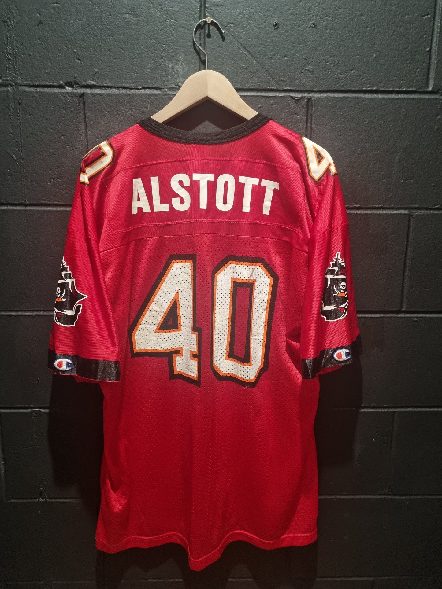 True Vintage Tampa Bay Buccanners Alstott Champion XL