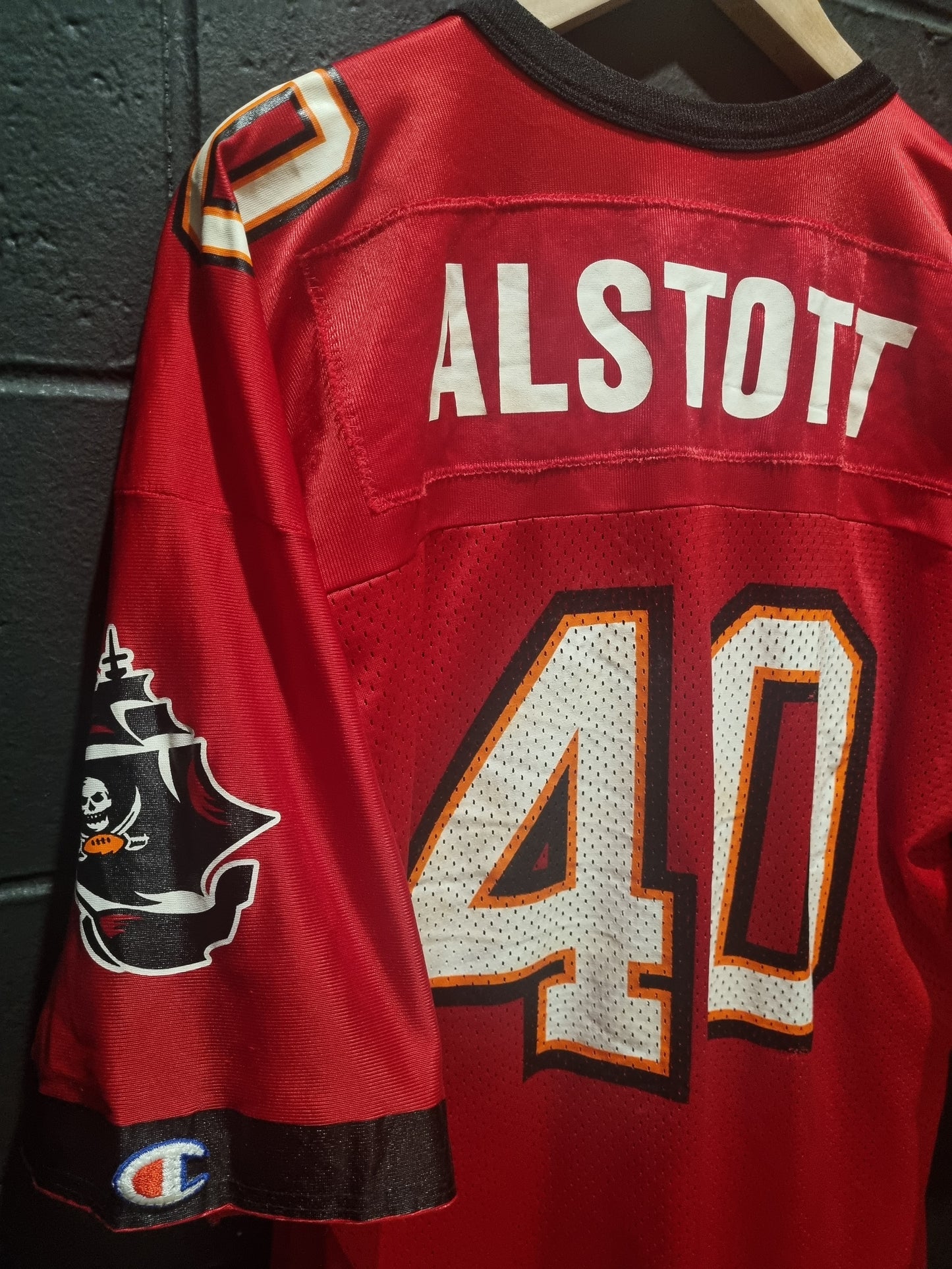 True Vintage Tampa Bay Buccanners Alstott Champion XL