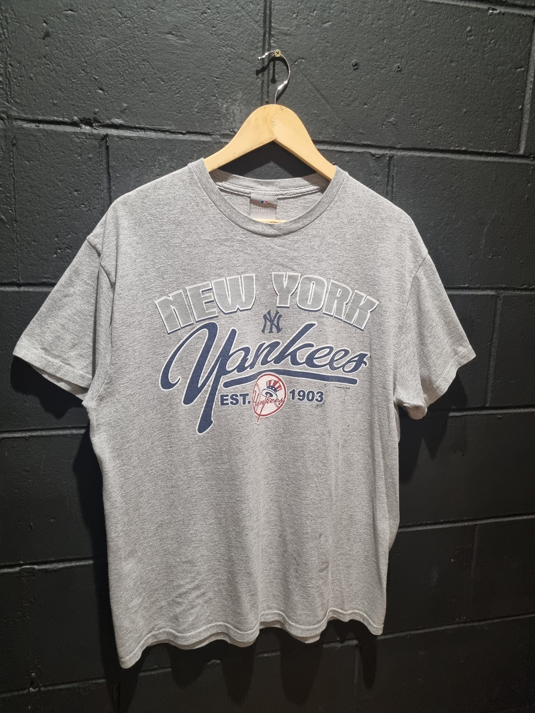 New York Yankees Genuine Merchandise Large