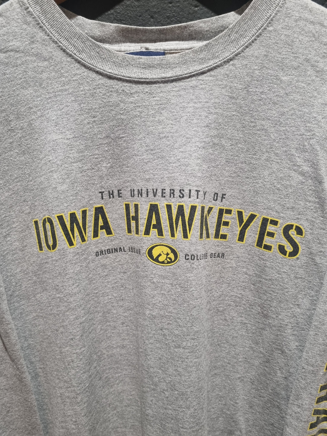 The University of Iowa Hawkeyes Sweatshirt 2XL