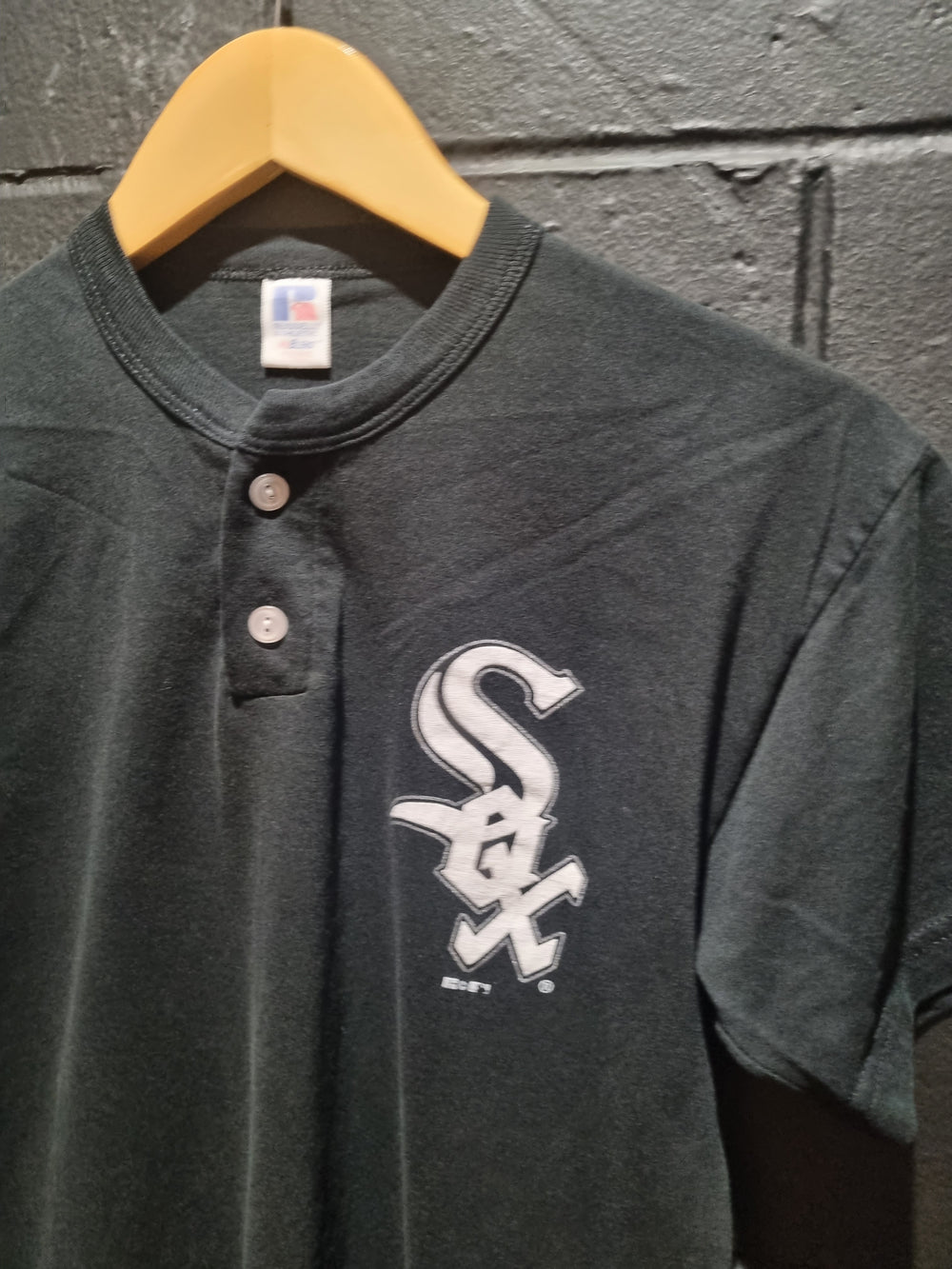 Chicago White Sox Button Up Tee Youth XL