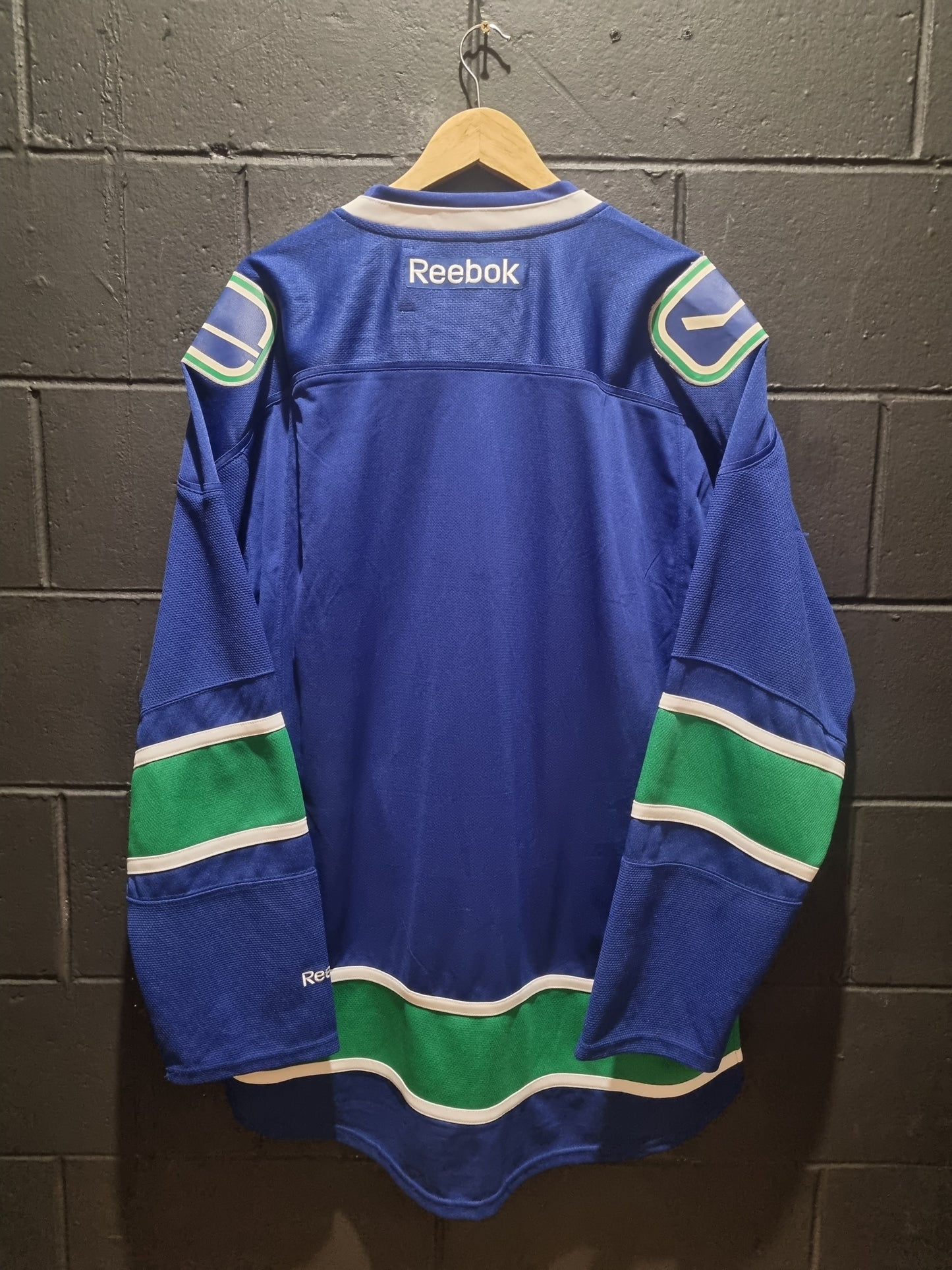Vancouver Canucks Reebok XXL