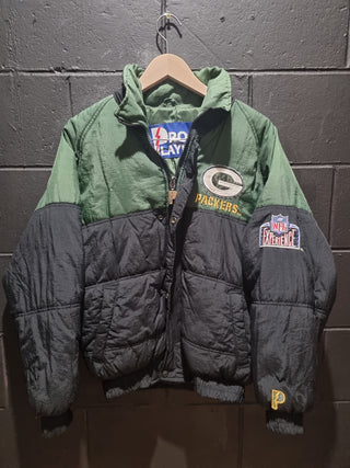 Green Bay Packers NFL Experience Pro Player Puffer Medium