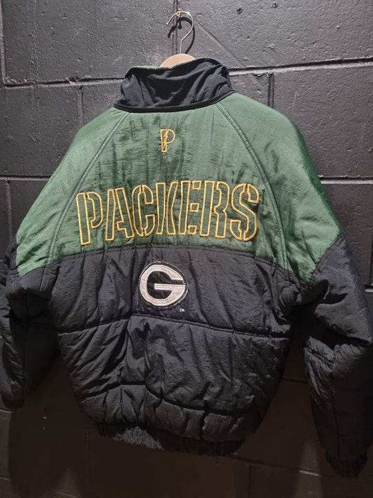 Green Bay Packers NFL Experience Pro Player Puffer Medium