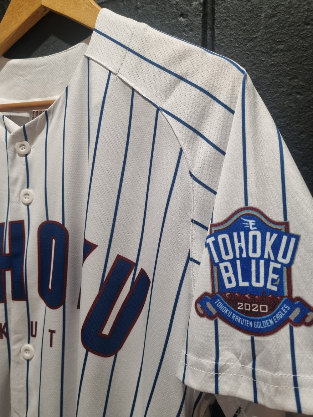 Tohoku Rakuten 2005 Medium