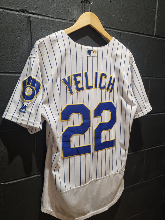 Milwaukee Brewers Yelich Majestic Flex Large