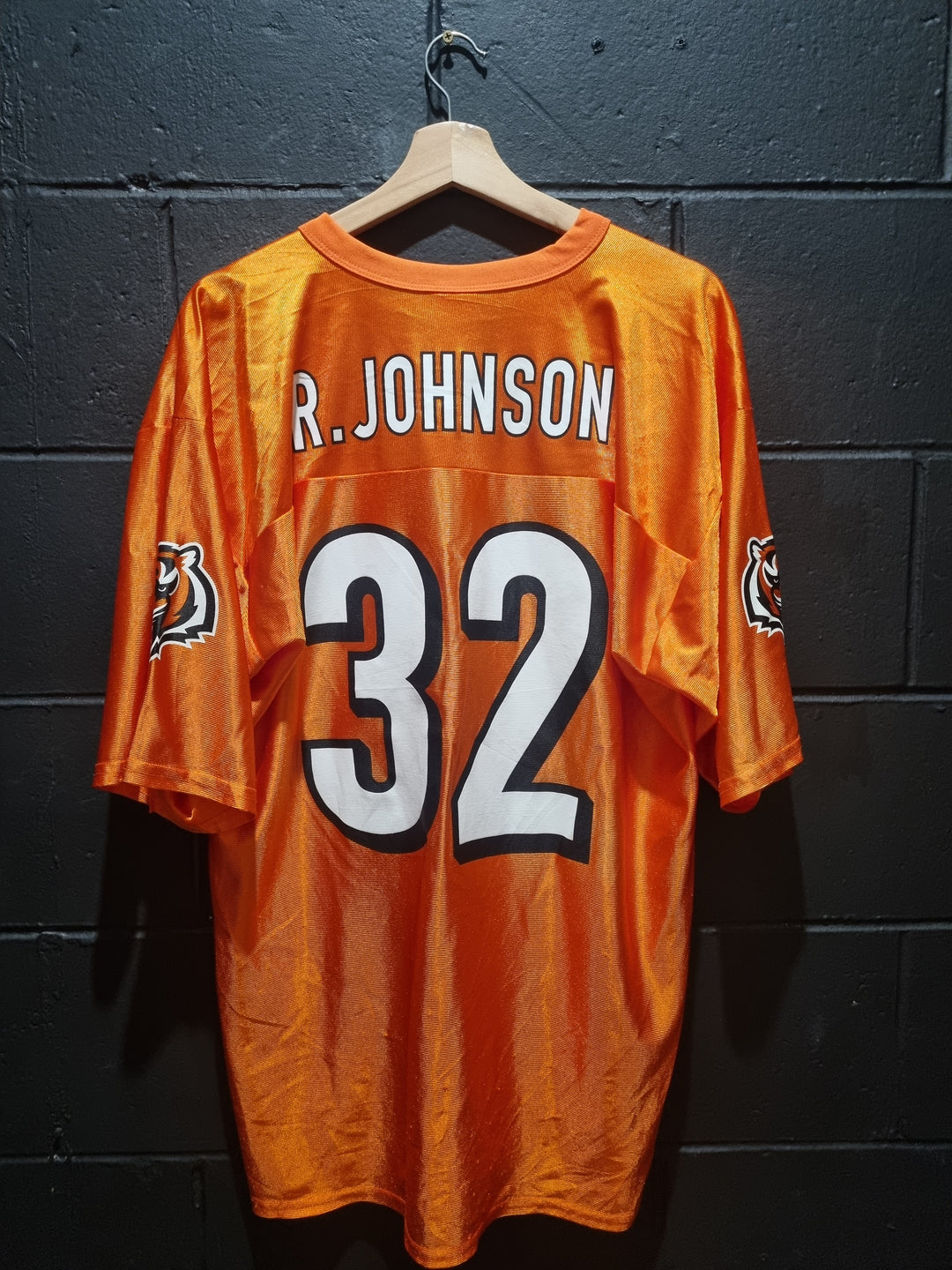 Cincinnati Bengals R. Johnson NFL Apparal Large