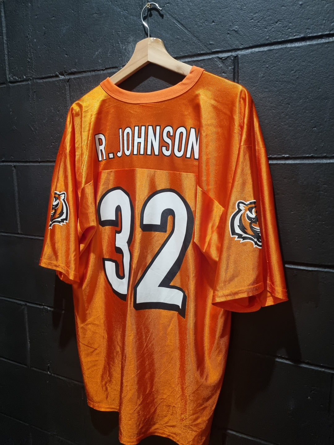 Cincinnati Bengals R. Johnson NFL Apparal Large