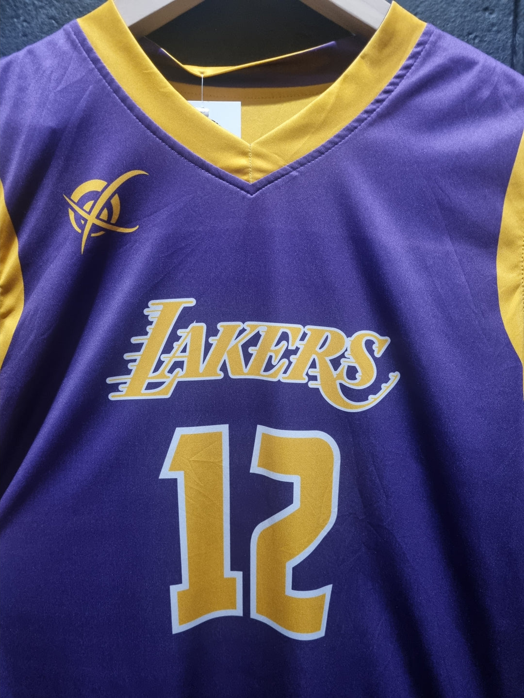 Reversible Lakers Jersey Medium