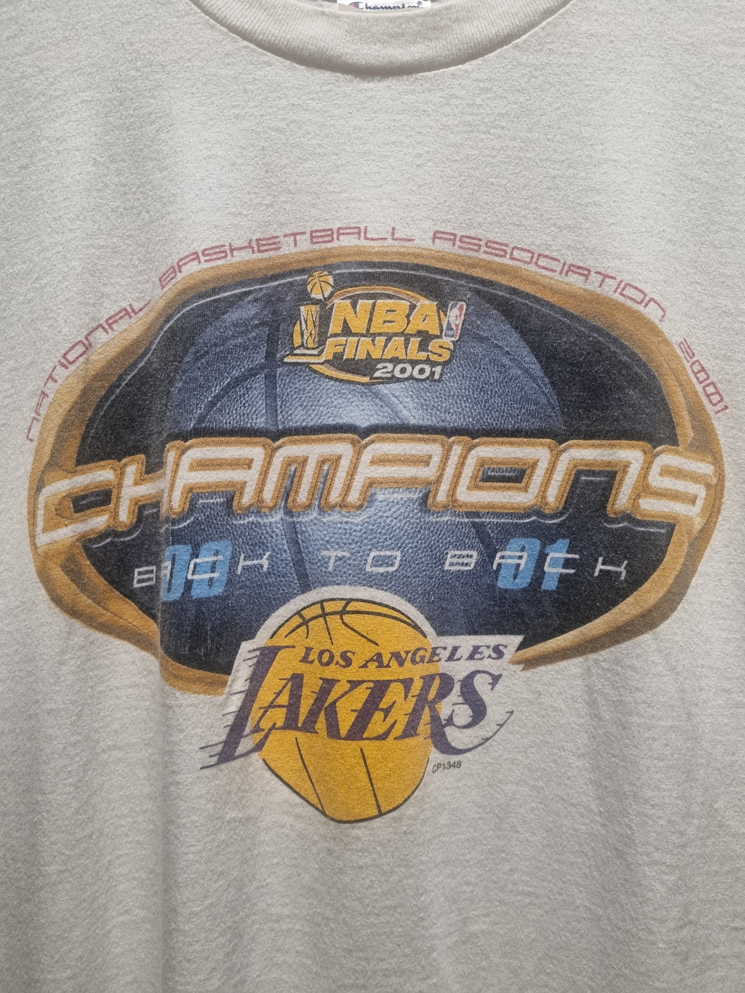 Los Angeles Lakers NBA Finals 2001 Made by Champion Medium