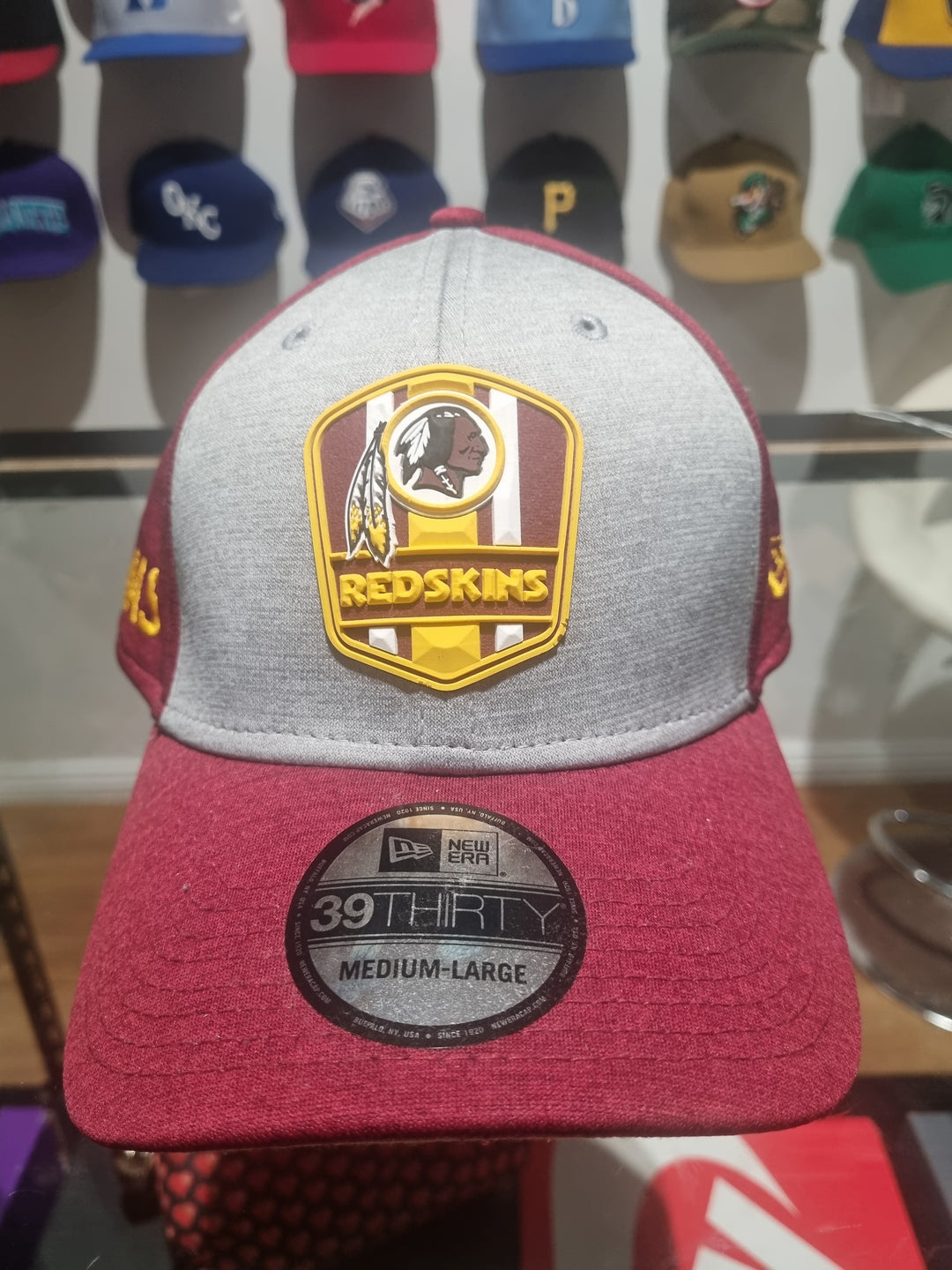 Washington Redskins New Era 39Thirty Medium - Large