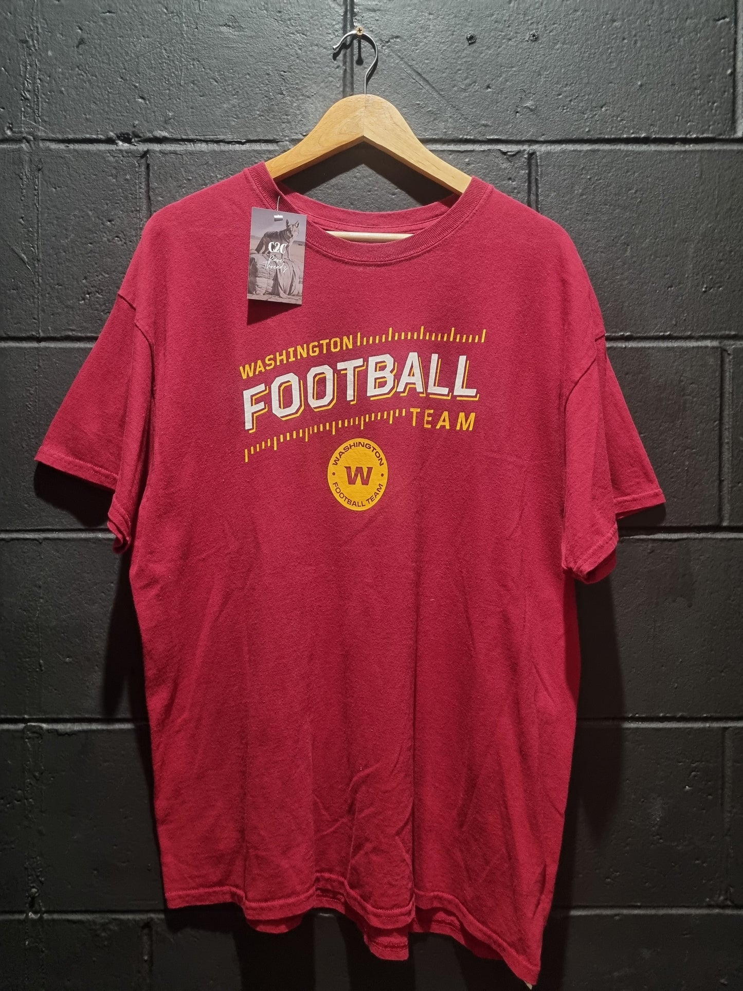 Washington Redskins Football  Team Made by NFL Team Apparal XL