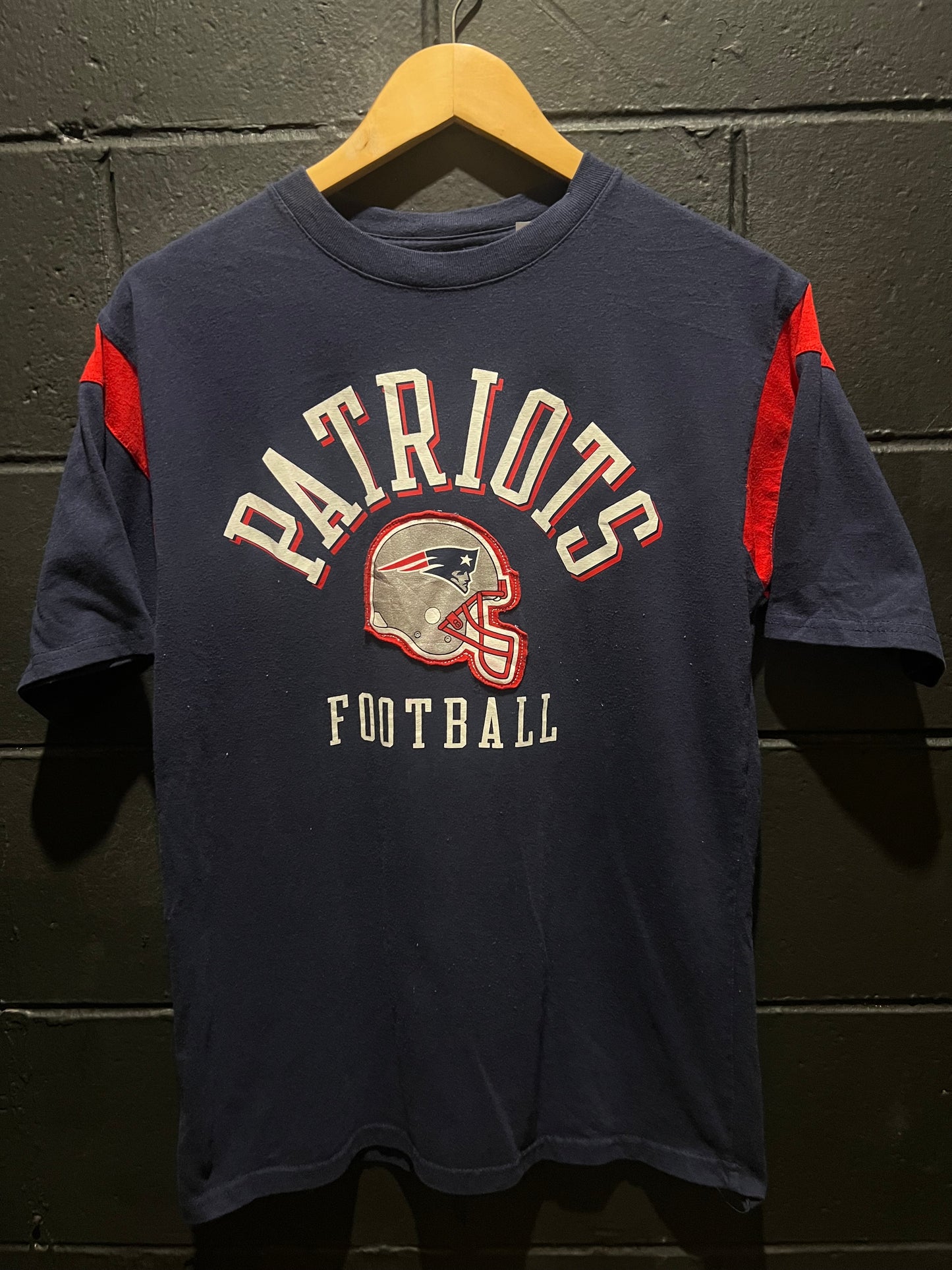 New England Patriots NFL Team Apparel T-Shirt Youth XL
