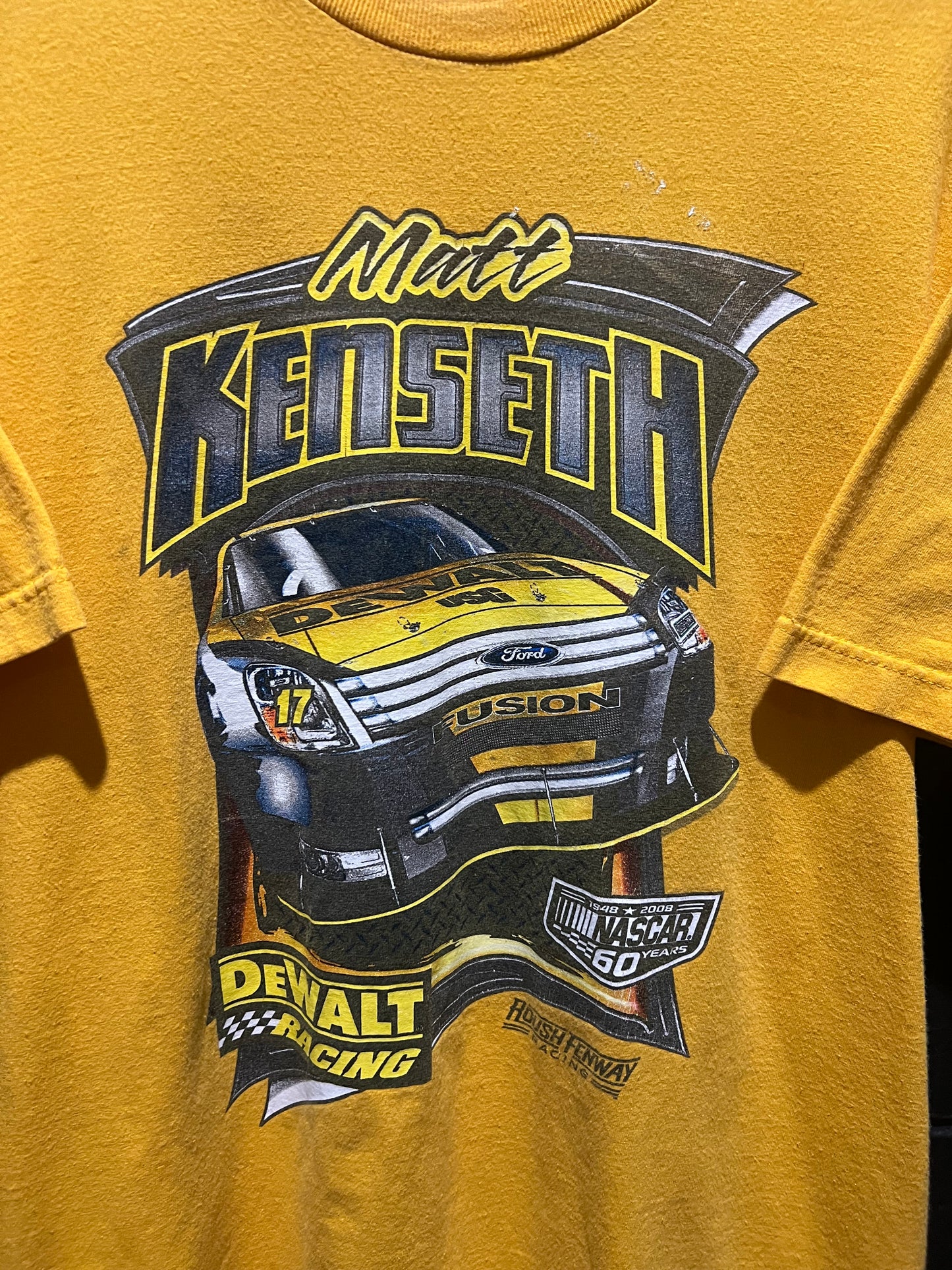 Matt Kenneth NASCAR Racing T-shirt Large