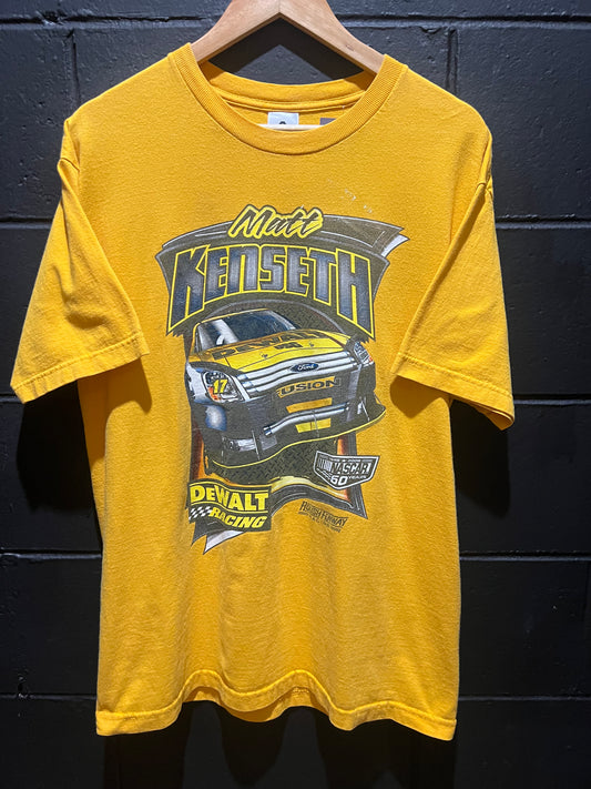 Matt Kenneth NASCAR Racing T-shirt Large