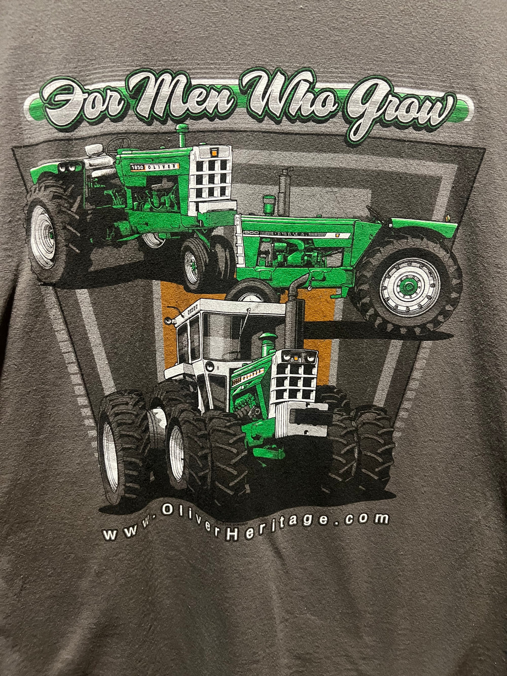 Oliver “For The Men Who Grow” Tshirt XL